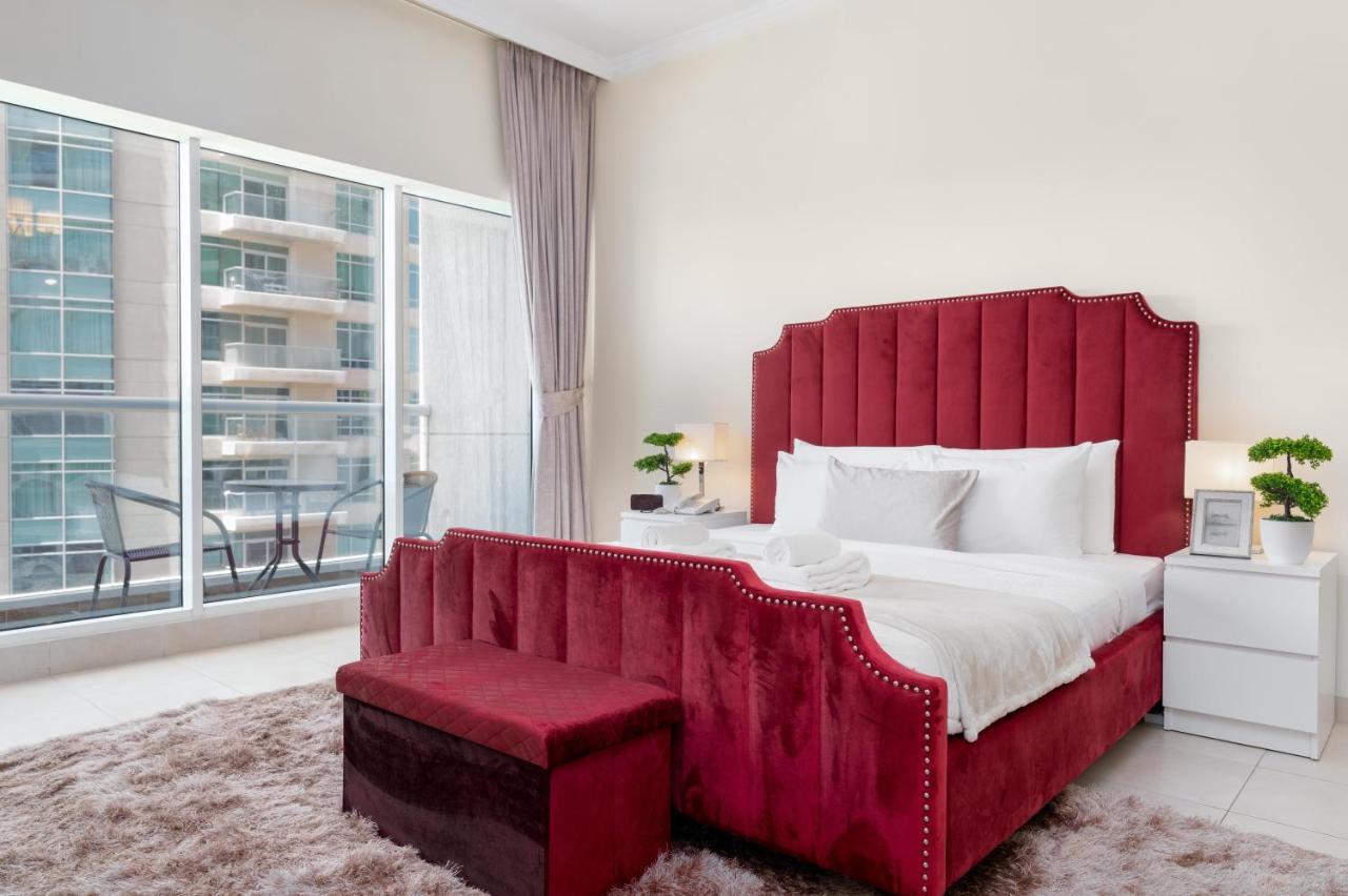 Spacious 2 Beds 5 Min Walk From Dubai Mall With Brand New Gym And Rooftop Swimming Pool Daire Dış mekan fotoğraf