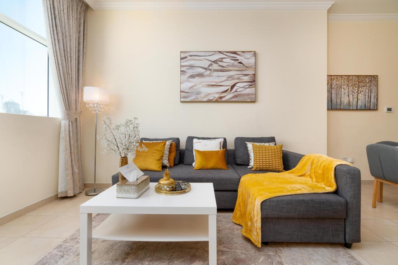 Spacious 2 Beds 5 Min Walk From Dubai Mall With Brand New Gym And Rooftop Swimming Pool Daire Dış mekan fotoğraf