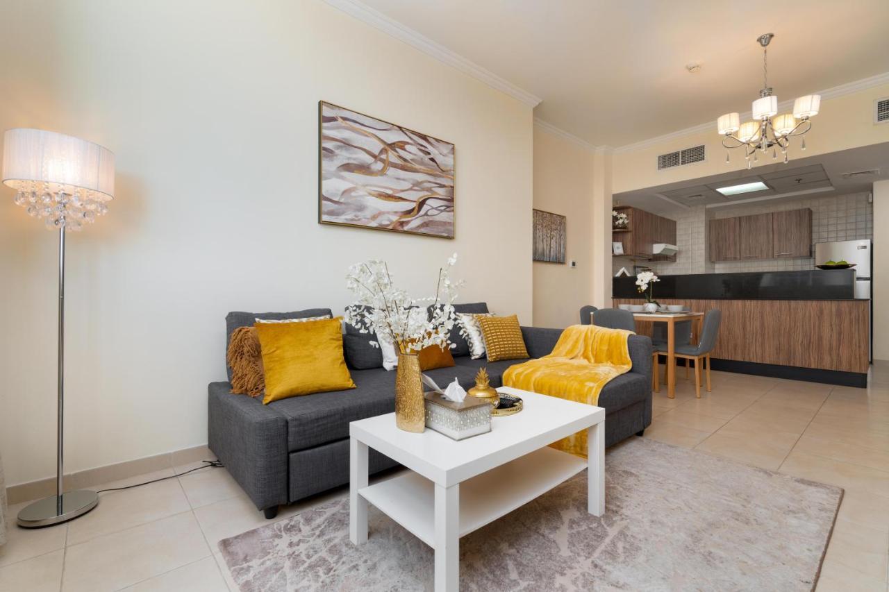 Spacious 2 Beds 5 Min Walk From Dubai Mall With Brand New Gym And Rooftop Swimming Pool Daire Dış mekan fotoğraf
