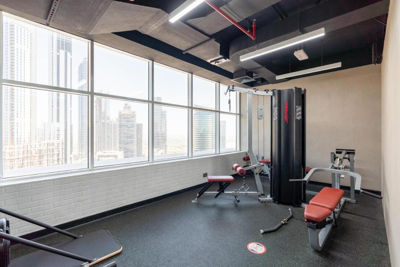 Spacious 2 Beds 5 Min Walk From Dubai Mall With Brand New Gym And Rooftop Swimming Pool Daire Dış mekan fotoğraf