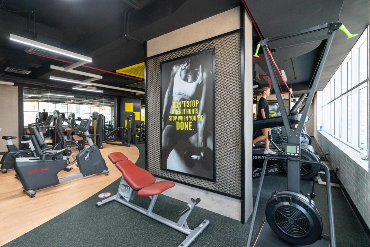 Spacious 2 Beds 5 Min Walk From Dubai Mall With Brand New Gym And Rooftop Swimming Pool Daire Dış mekan fotoğraf