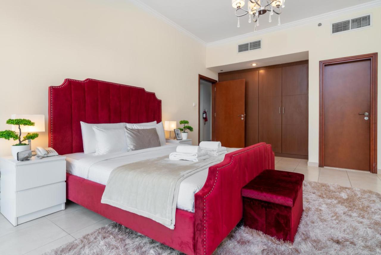 Spacious 2 Beds 5 Min Walk From Dubai Mall With Brand New Gym And Rooftop Swimming Pool Daire Dış mekan fotoğraf