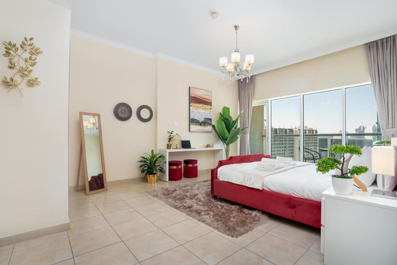 Spacious 2 Beds 5 Min Walk From Dubai Mall With Brand New Gym And Rooftop Swimming Pool Daire Dış mekan fotoğraf